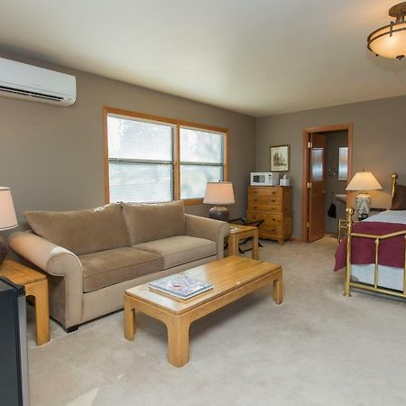 Brookside Bed & Breakfast Hood River Exteriör bild