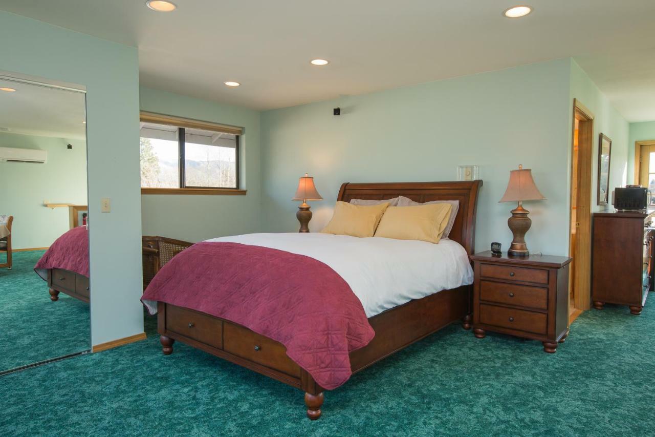 Brookside Bed & Breakfast Hood River Exteriör bild