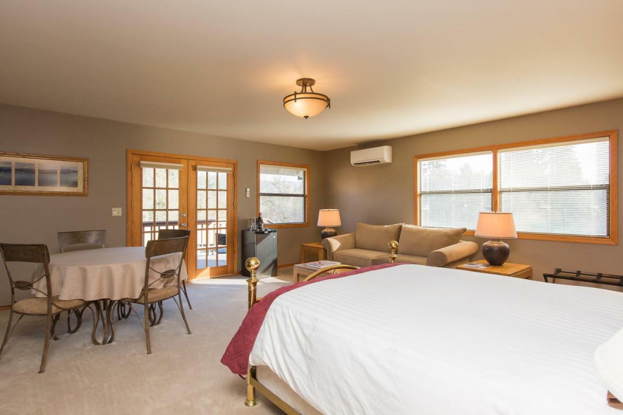 Brookside Bed & Breakfast Hood River Exteriör bild
